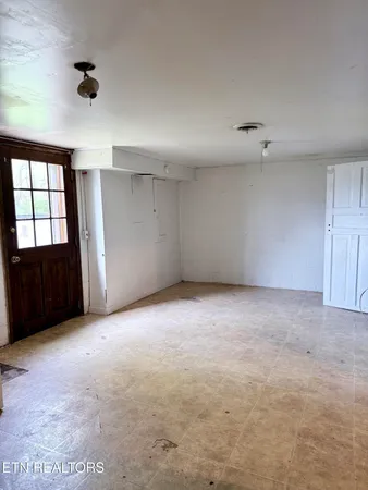 $269,000 | 507 Lisa Drive, New Tazewell, TN 37825