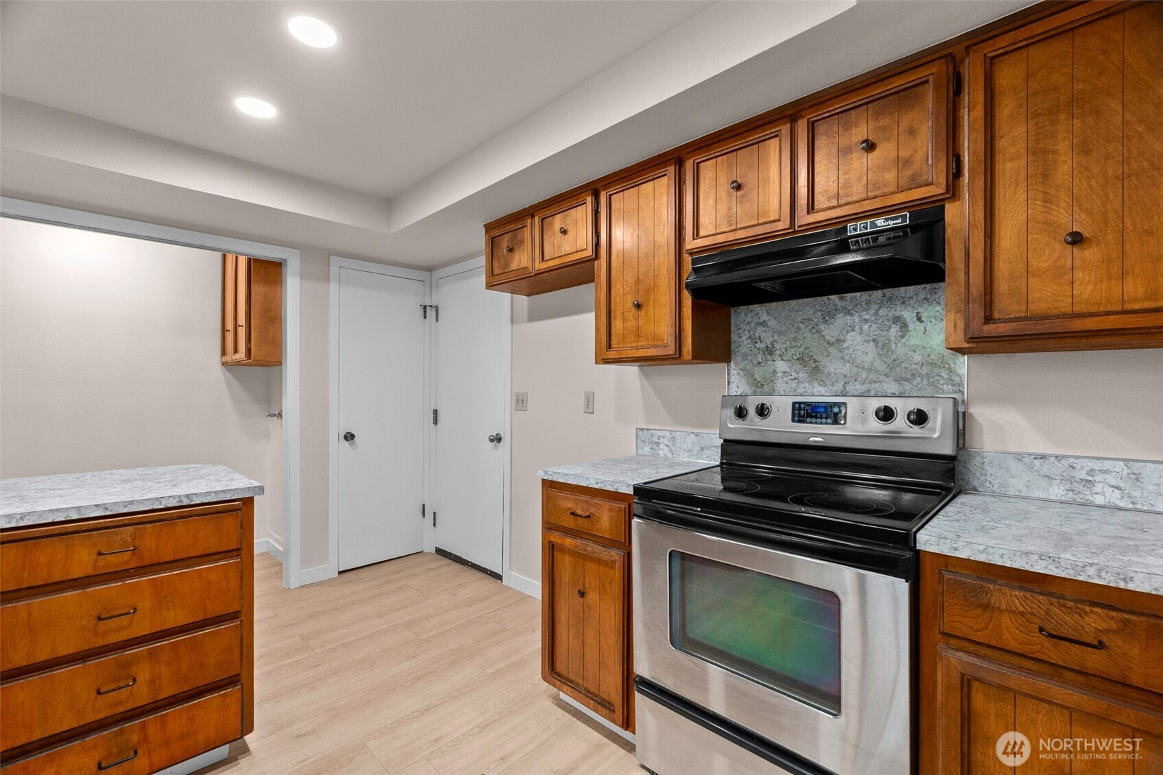 6620 Littlerock Road Southwest Tumwater, WA 98512 - Photo 14 of 25 Gallery Image 14