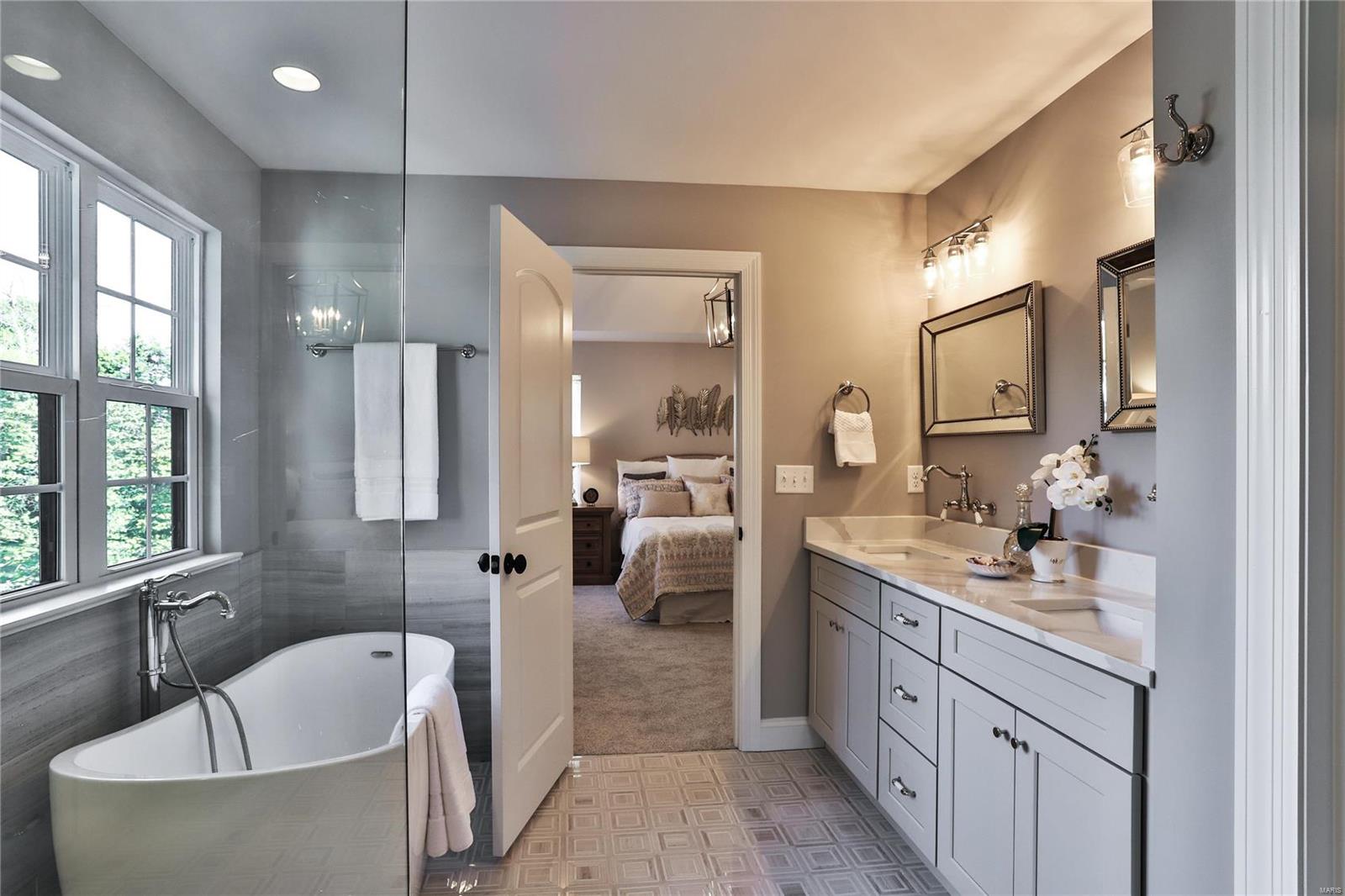 2633 Salem Tbb Rd Street St. Louis, MO 63144 - Photo 7 of 11