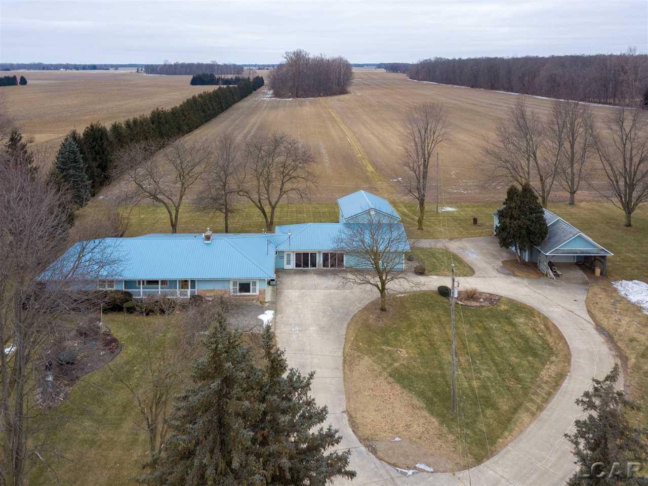 5545 East Carleton Road Palmyra, MI 49268 - Photo 2 of 55 31370963-1.JPG
