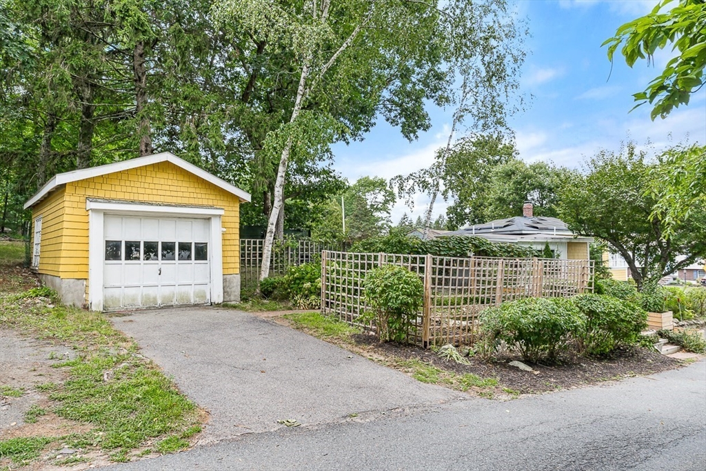87 Great Woods Road Saugus, MA 01906 - Photo 37 of 38 Gallery Image 37