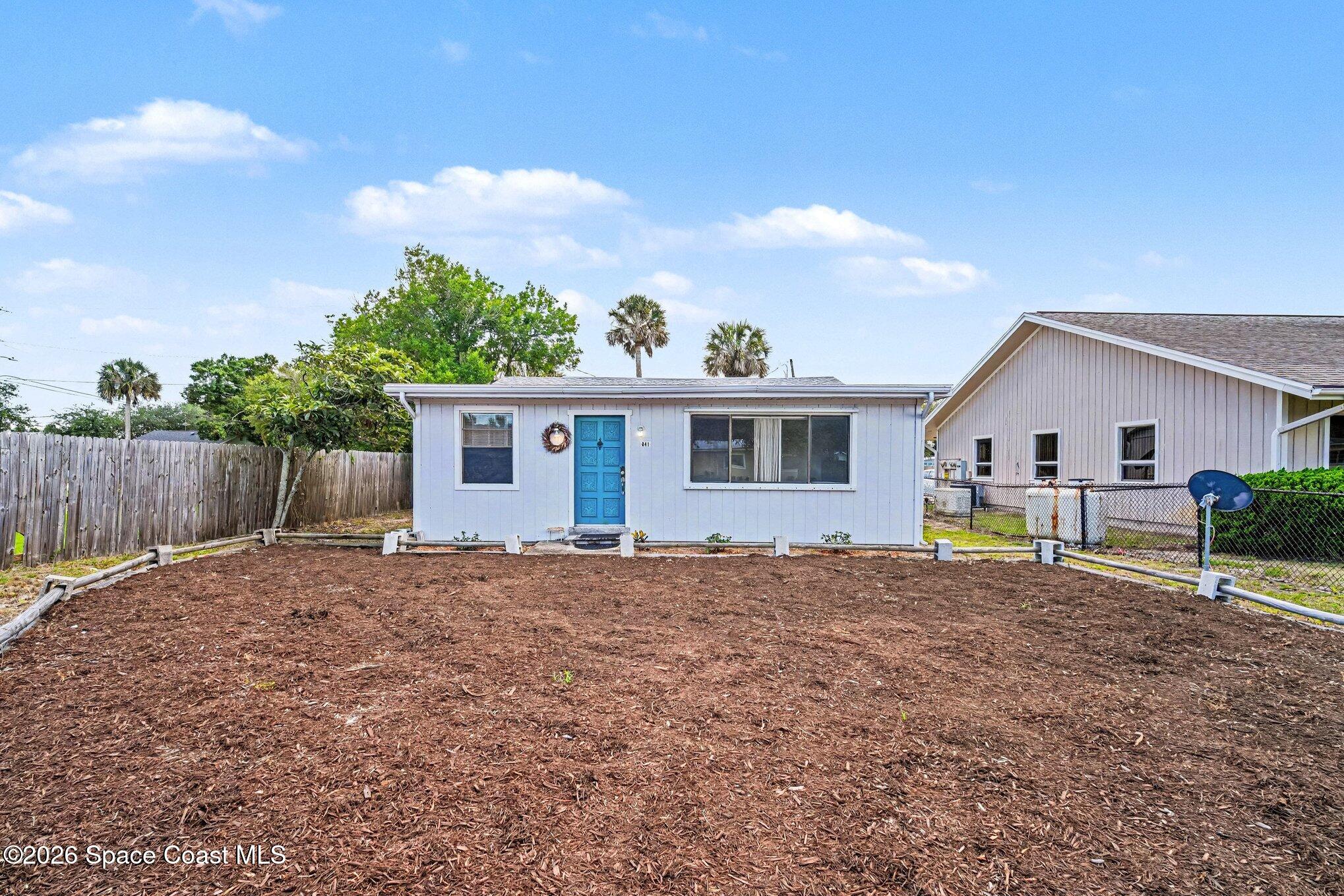842 Torrence Lane Melbourne, FL 32935 - Photo 1 of 19 016_file_5532