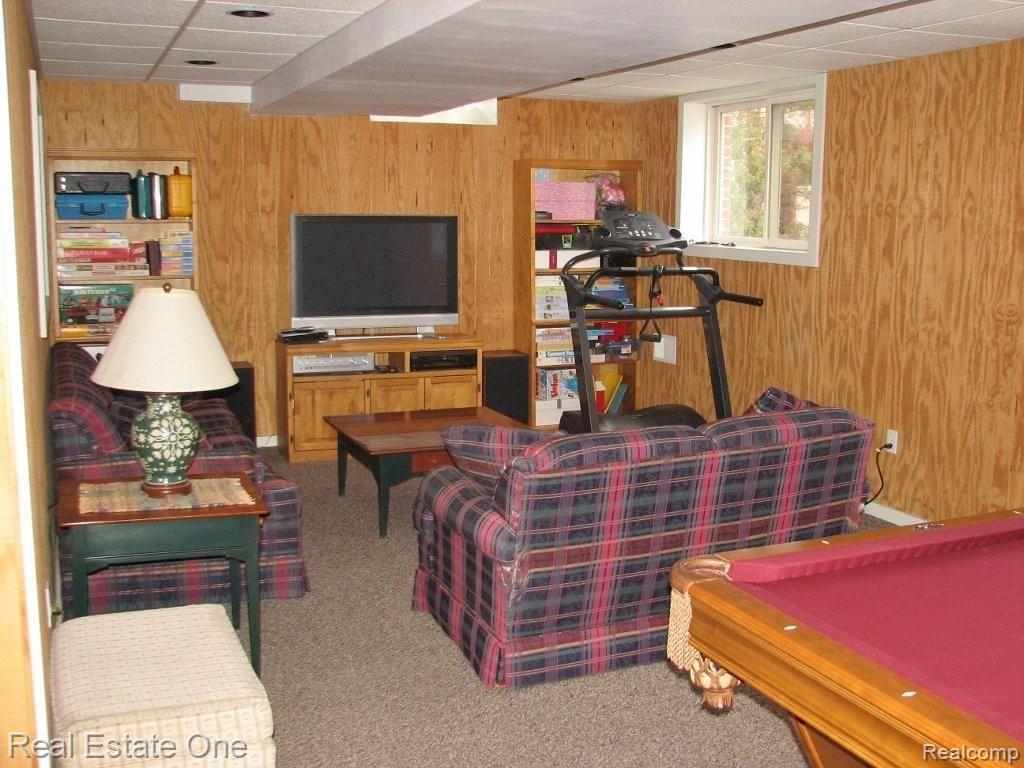 847 Rambling Drive Rochester, MI 48307 - Photo 14 of 15 14 Lower Level Rec Room.jpg