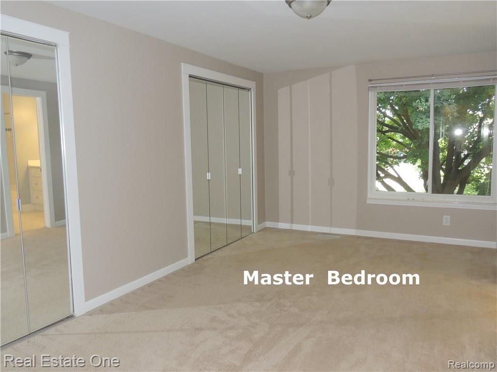 1018 Willow Grove Court, Unit 137 Rochester, MI 48307 - Photo 15 of 32