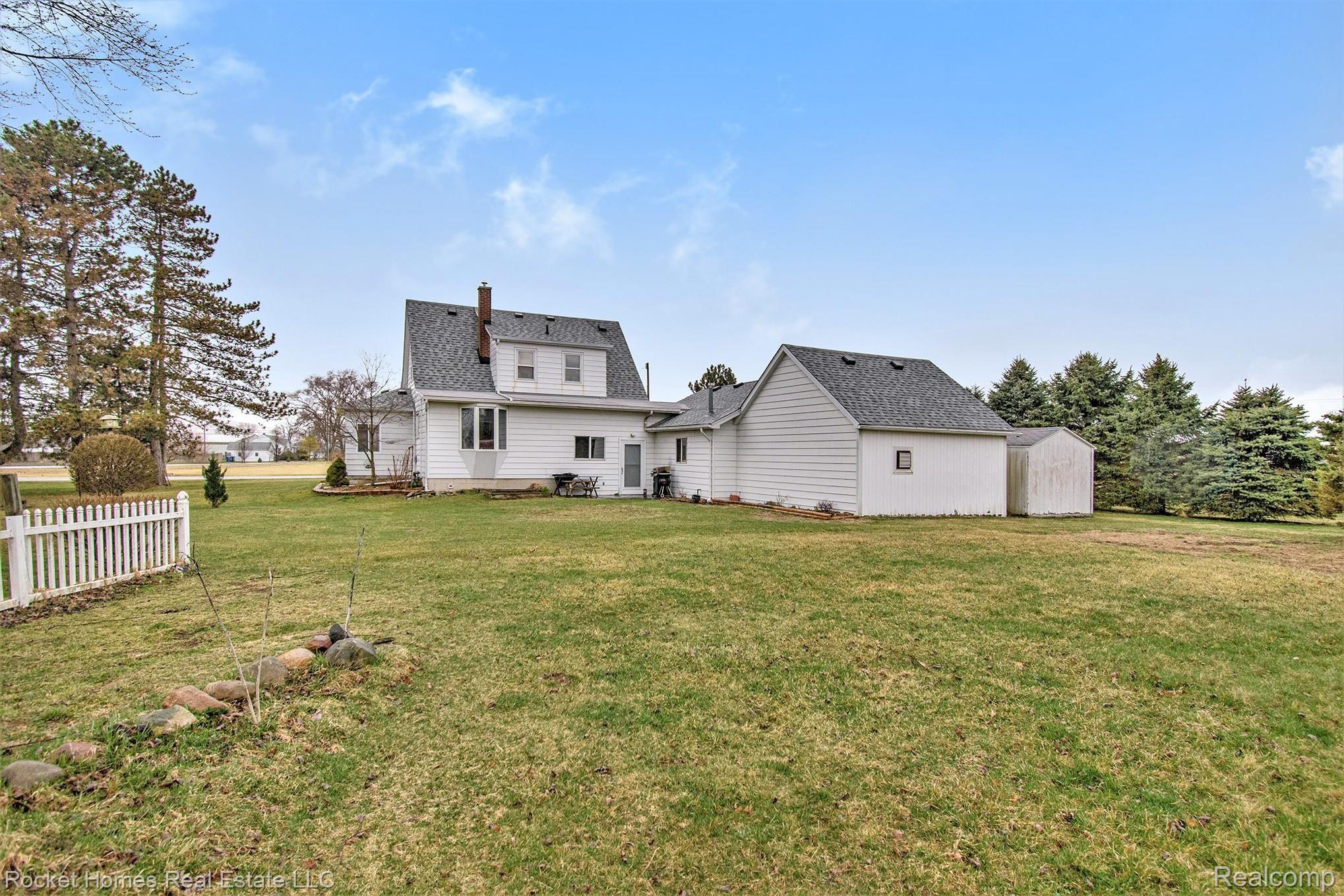 7230 Reinhardt Road Monroe, MI 48162 - Photo 30 of 36 DSC_0061.jpg