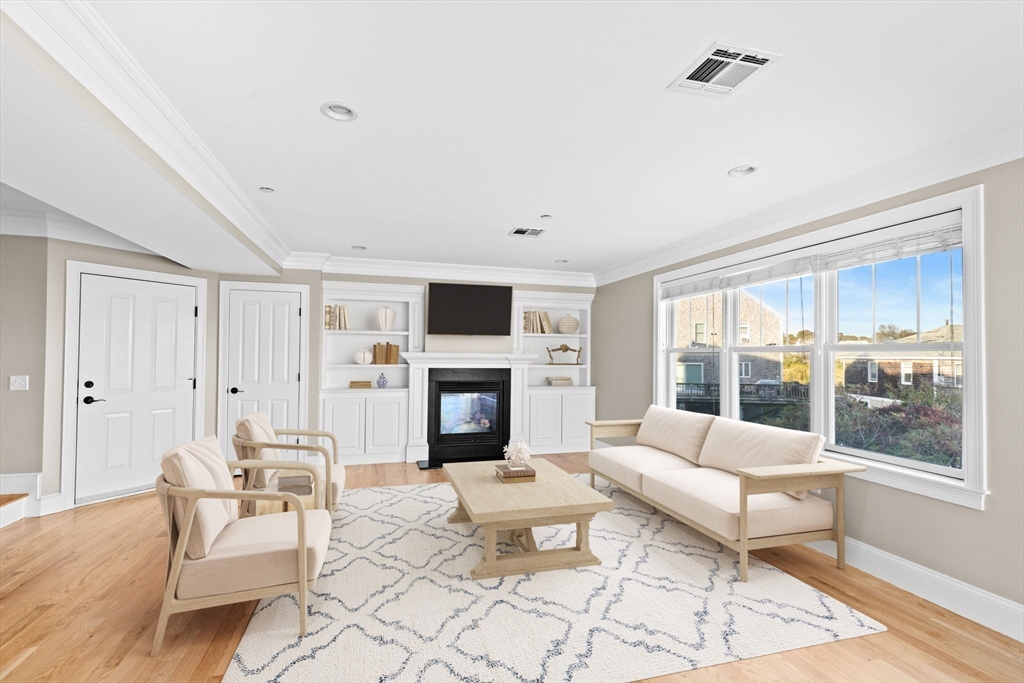 153 Jericho Road, Unit 2 Scituate, MA 02066 - Photo 3 of 25