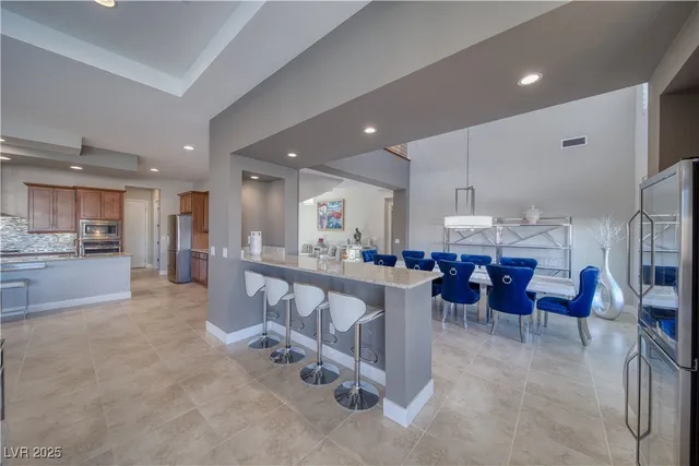 $1,650,000 | 3978 Jacob Lake Circle, Las Vegas, NV 89118