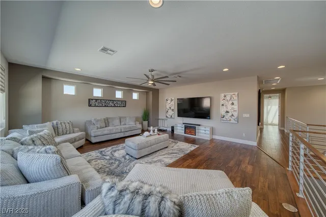 $1,650,000 | 3978 Jacob Lake Circle, Las Vegas, NV 89118