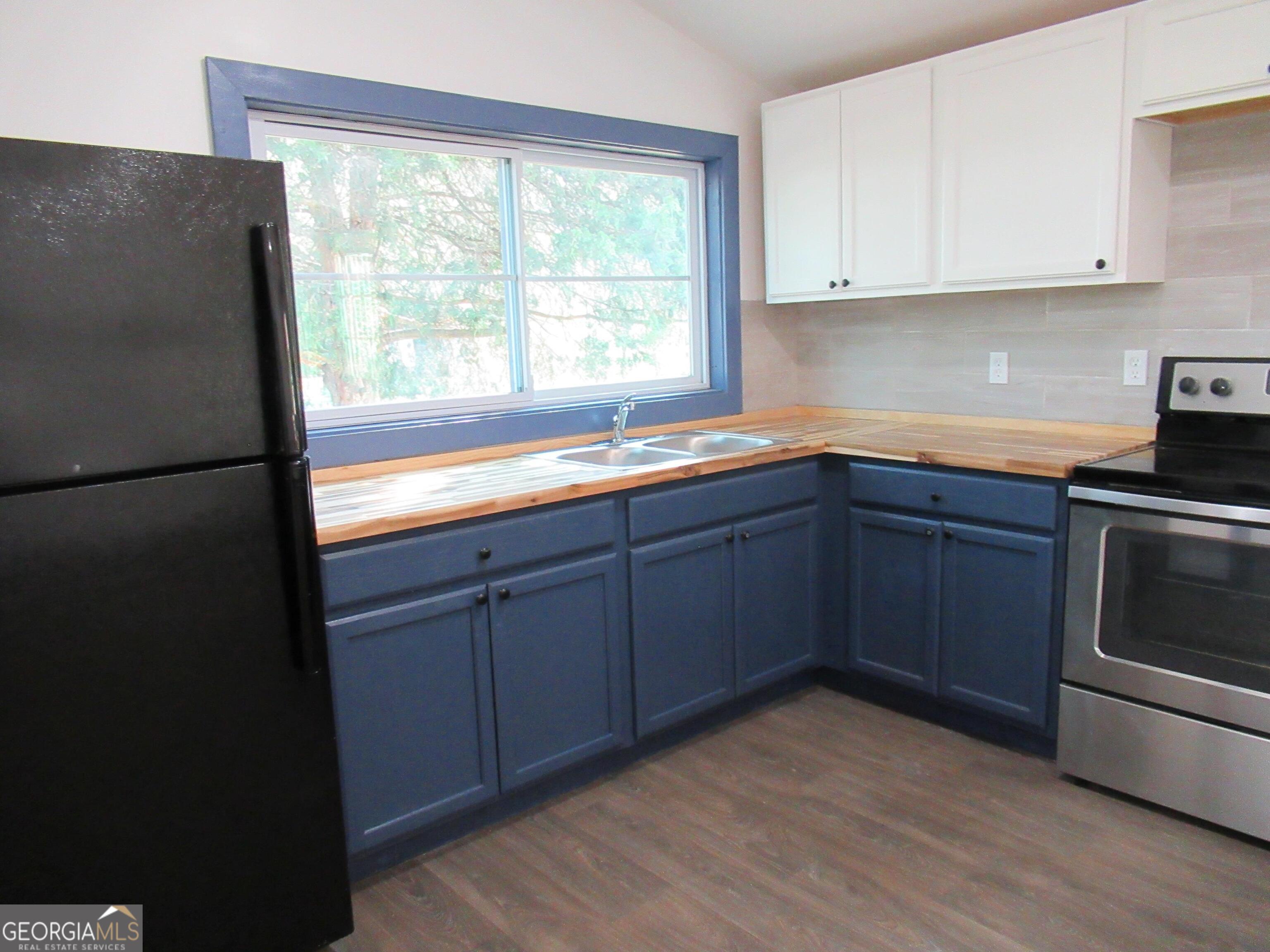 1379 Sam Craven Road Cleveland, GA 30528 - Photo 10 of 34 Gallery Image 10