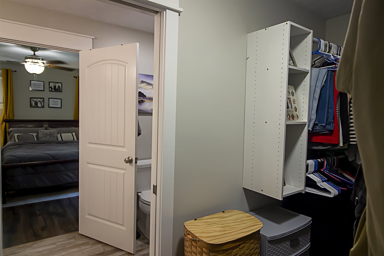 1648 Round Lake Road Interlochen, MI 49643 - Photo 18 of 33 1880300-17.JPG