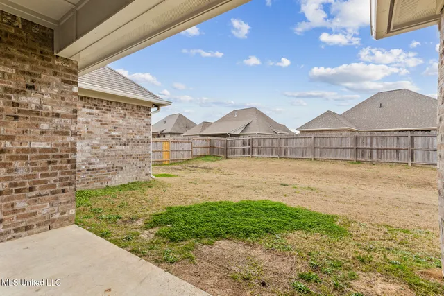 $298,000 | 329 Willow Way, Canton, MS 39046