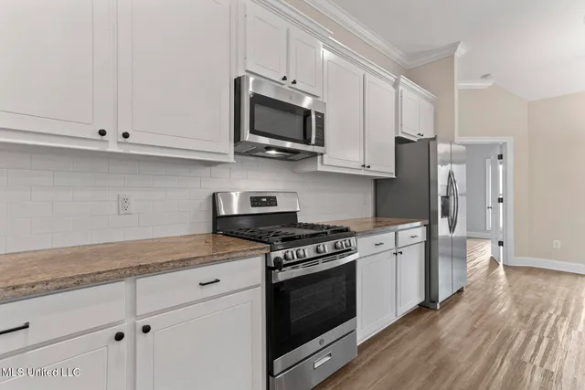 $298,000 | 329 Willow Way, Canton, MS 39046