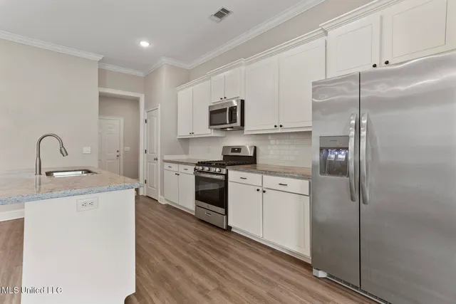 $298,000 | 329 Willow Way, Canton, MS 39046