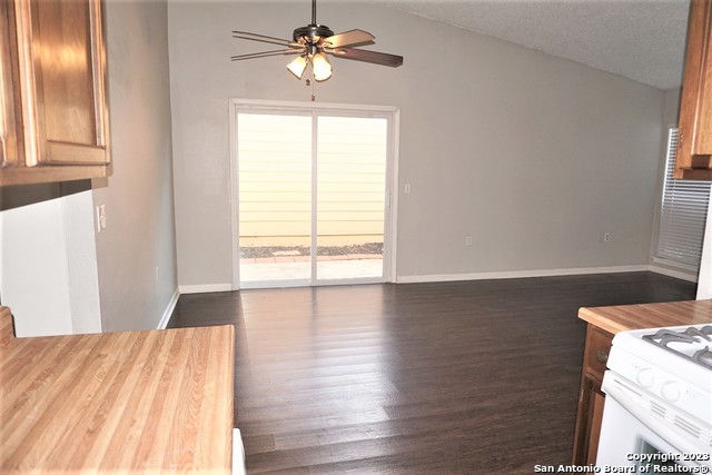 5531 Rangeland San Antonio, TX 78247 - Photo 11 of 19