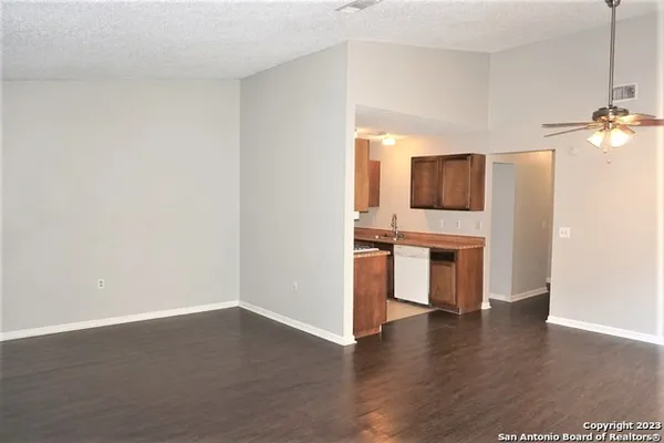 $1,250 | 5531 Rangeland, San Antonio, TX 78247