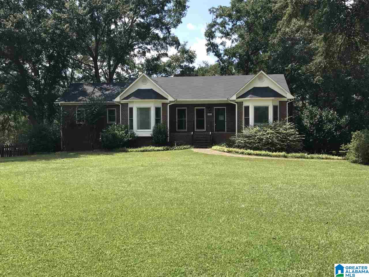 185 Carleton Point Lane Wilsonville, AL 35186 - Photo 1 of 48