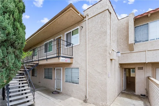 $4,195,000 | 935 West Bishop Street, Santa Ana, CA 92703