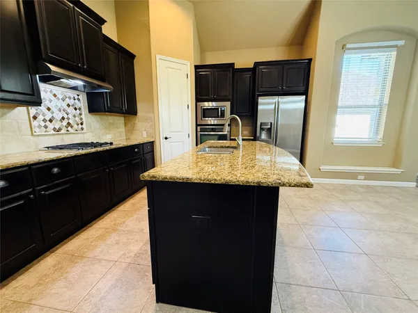 $2,300 | 2404 Sweetwater Lane, Cedar Park, TX 78613
