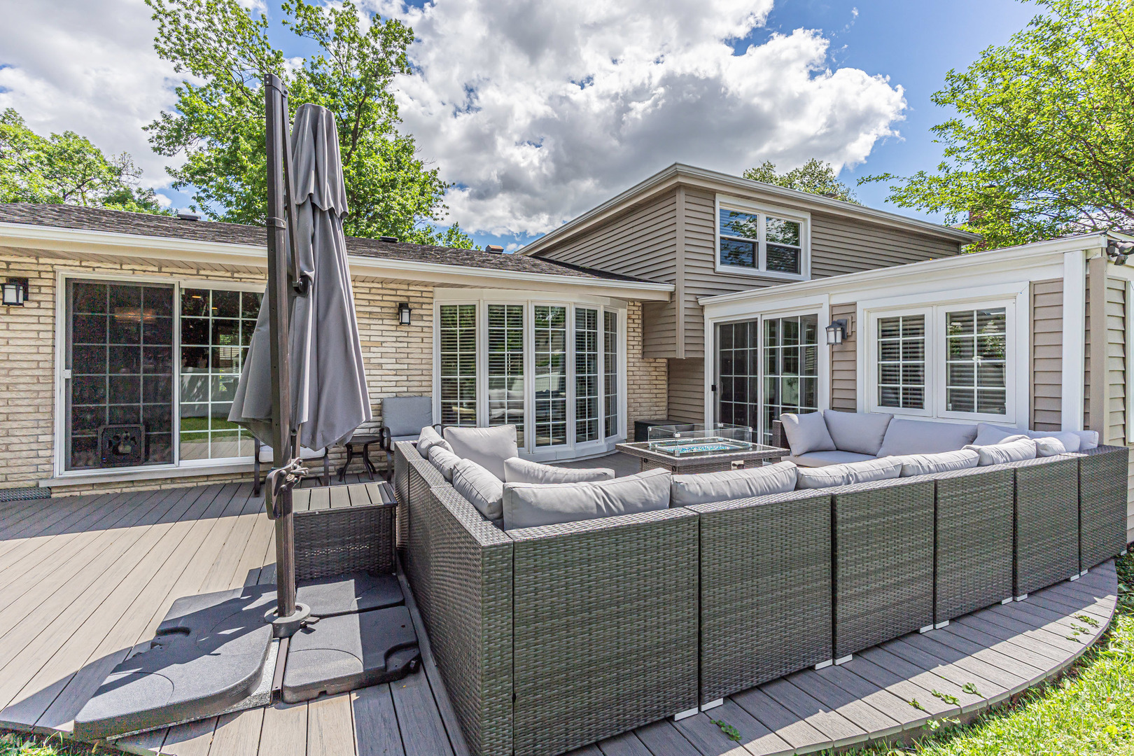 210 West Pickwick Road Arlington Heights, IL 60005 - Photo 28 of 35
