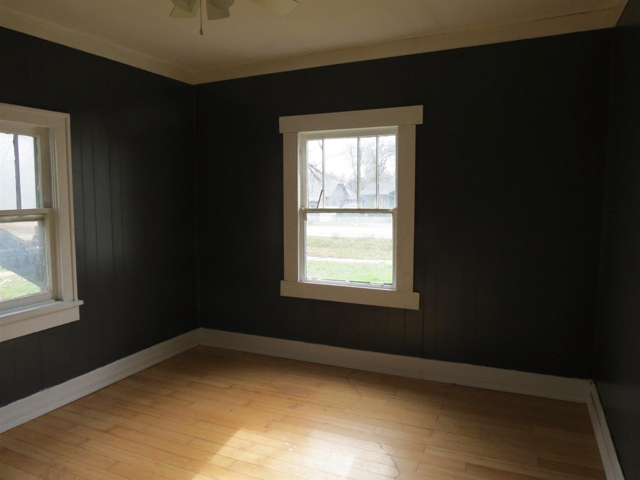 1117 Ivanhoe Street Perry, OK 73077 - Photo 7 of 15 Gallery Image 7