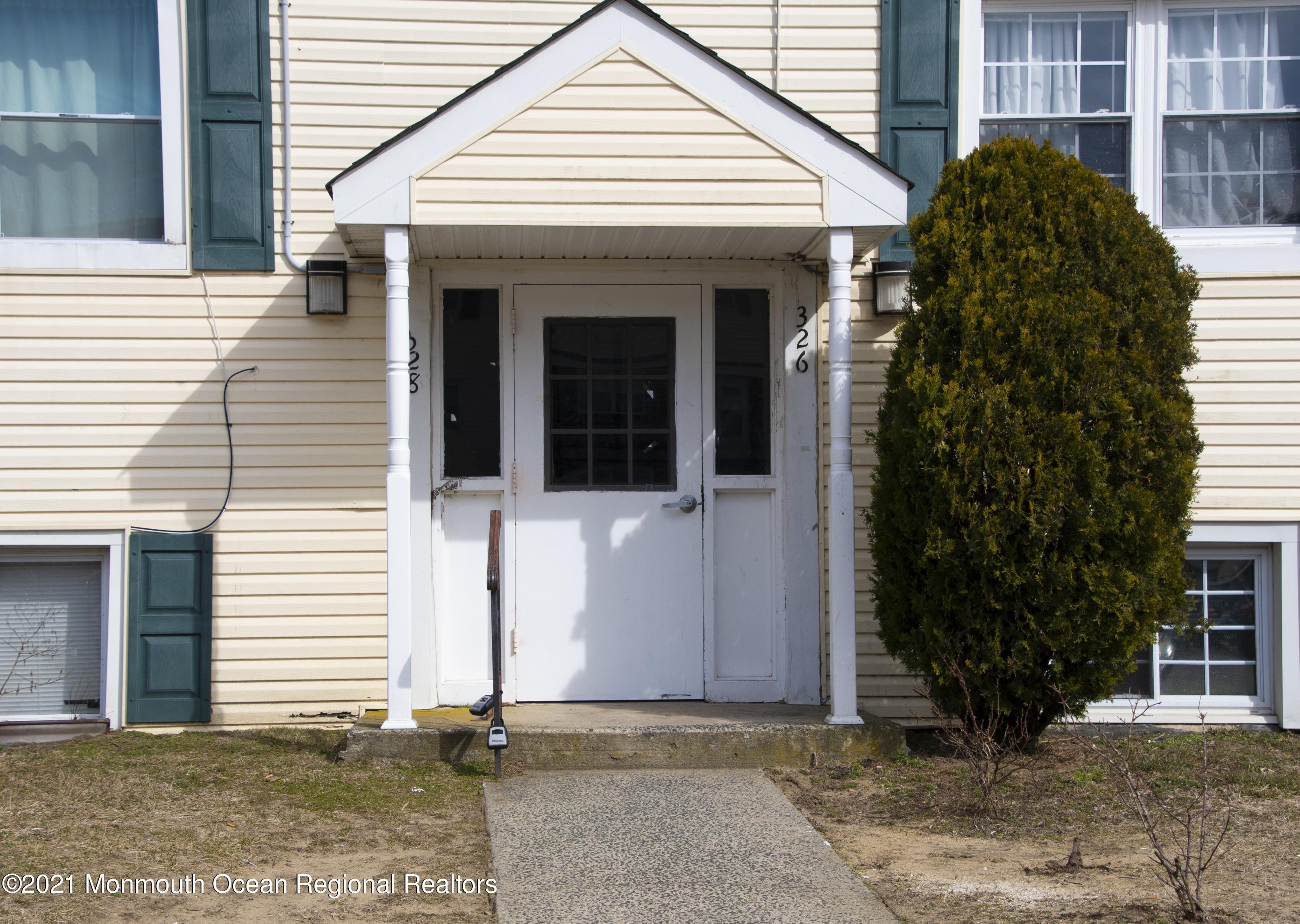 326 Sawmill Road, Unit 132 Brick, NJ 08724 - Photo 18 of 18 a view of a house with a yard