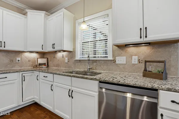 $787,000 | 2751 Lake Waccamaw Trail, Apex, NC 27502