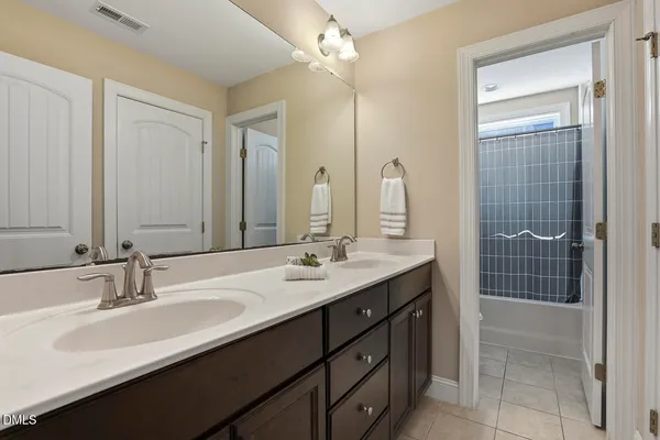 $787,000 | 2751 Lake Waccamaw Trail, Apex, NC 27502