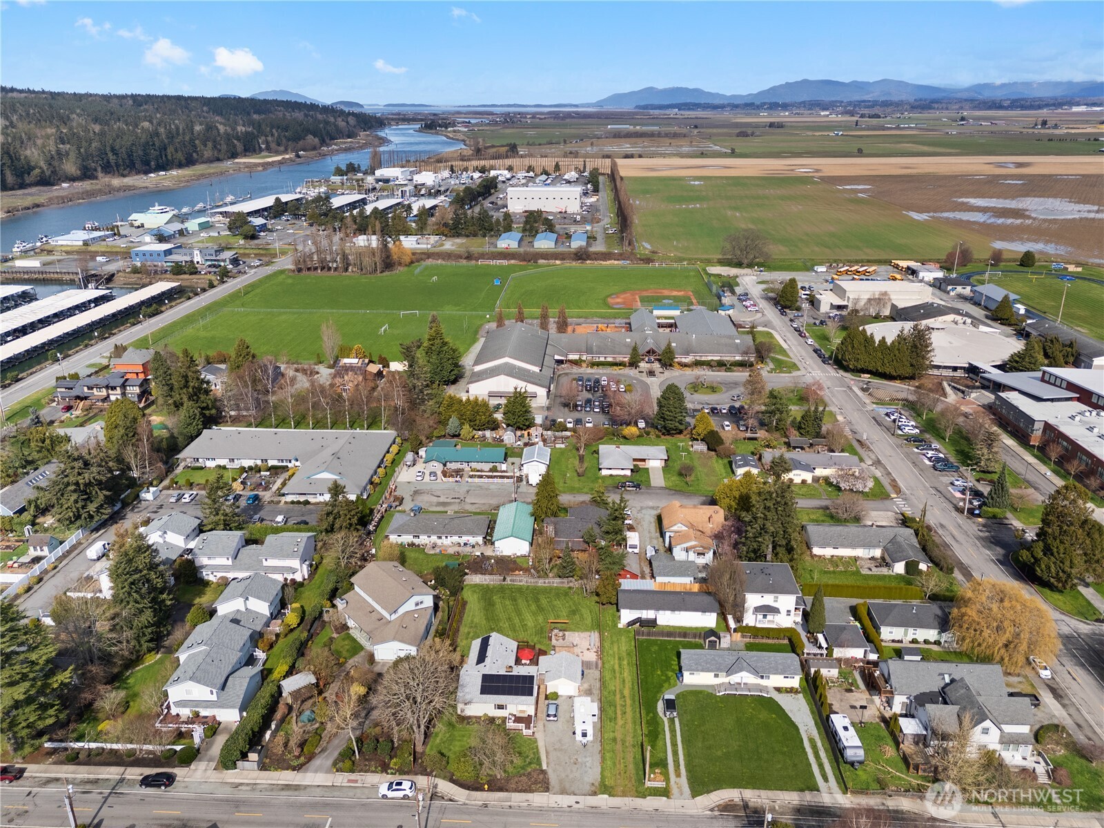 503 East State Street La Conner, WA 98257 - Photo 40 of 40