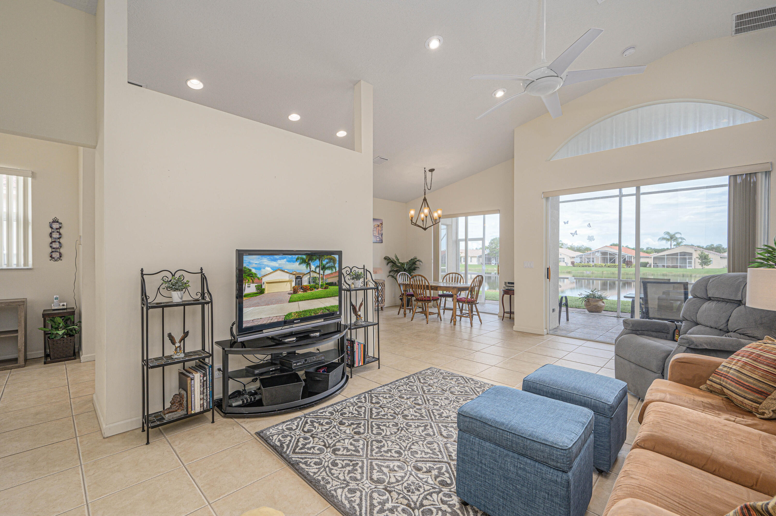 316 Springview Loop Port St. Lucie, FL 34986 - Photo 5 of 62 316 Springview Loop - Full - 8