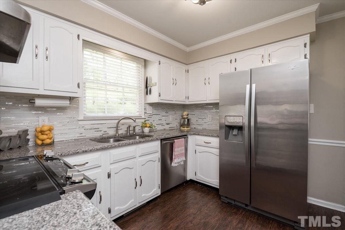 3729 Summer Place Raleigh, NC 27604 - Photo 13 of 26