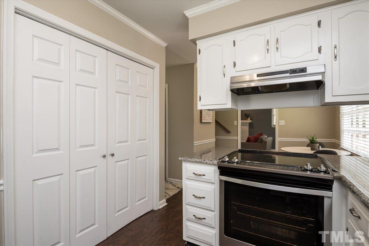 3729 Summer Place Raleigh, NC 27604 - Photo 15 of 26