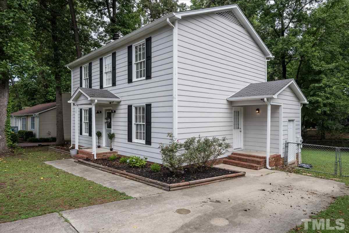 3729 Summer Place Raleigh, NC 27604 - Photo 4 of 26