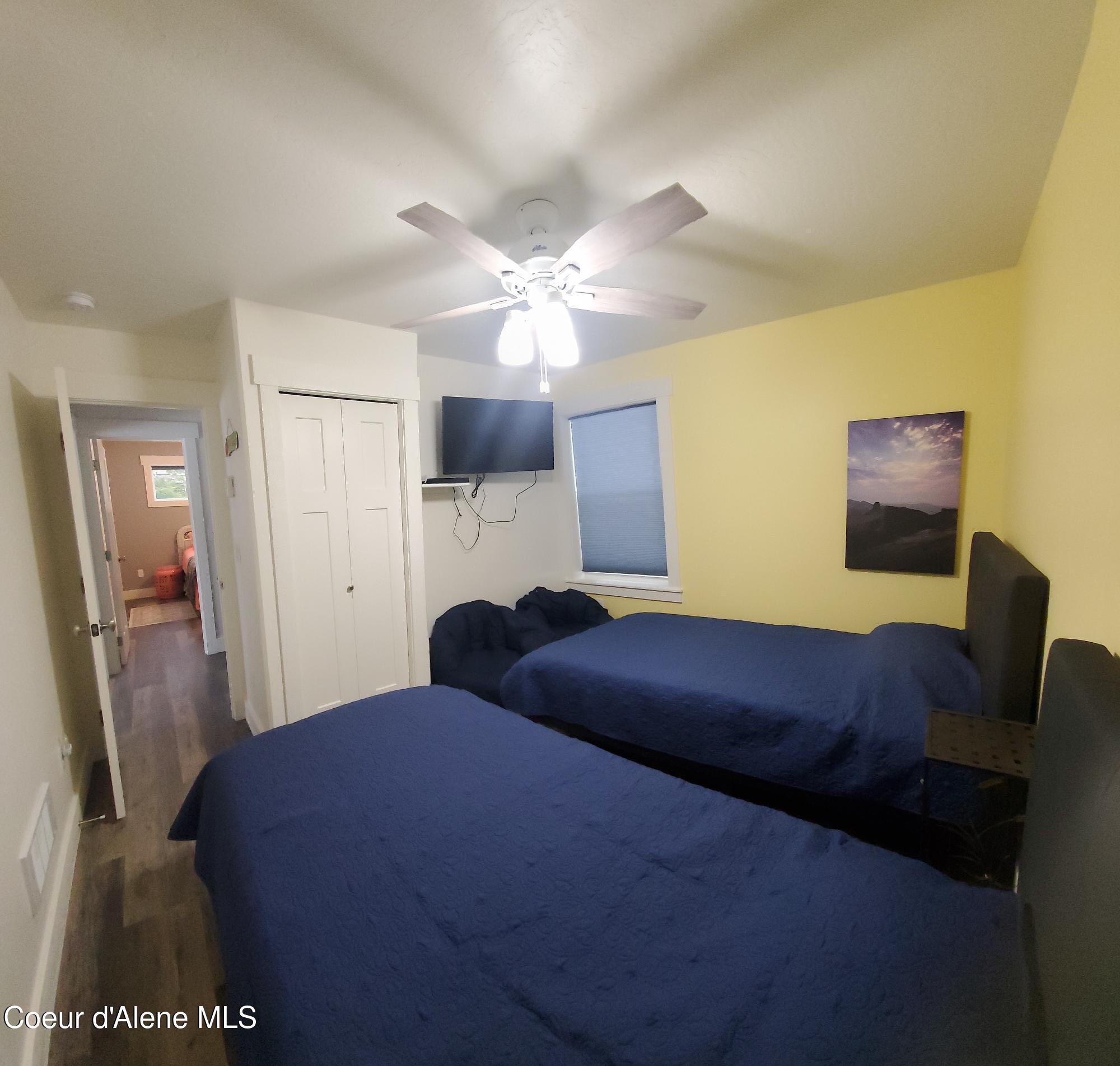 63 Sutton Lane Coolin, ID 83821 - Photo 12 of 40 Sunshine XLTwin Room