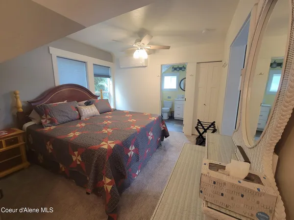 $1,575,000 | 63 Sutton Lane, Coolin, ID 83821