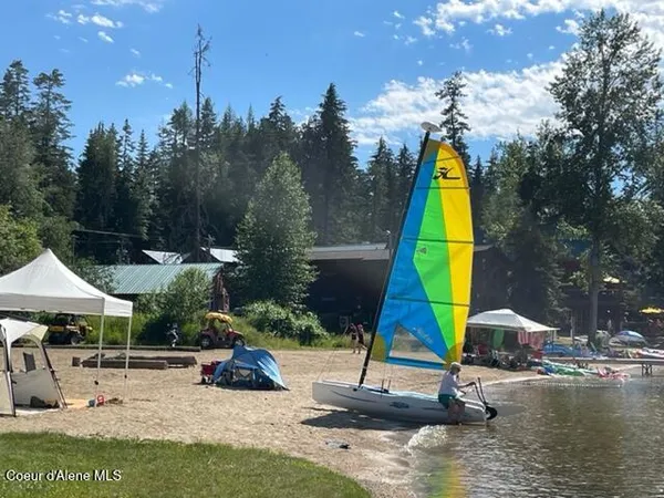 $1,575,000 | 63 Sutton Lane, Coolin, ID 83821