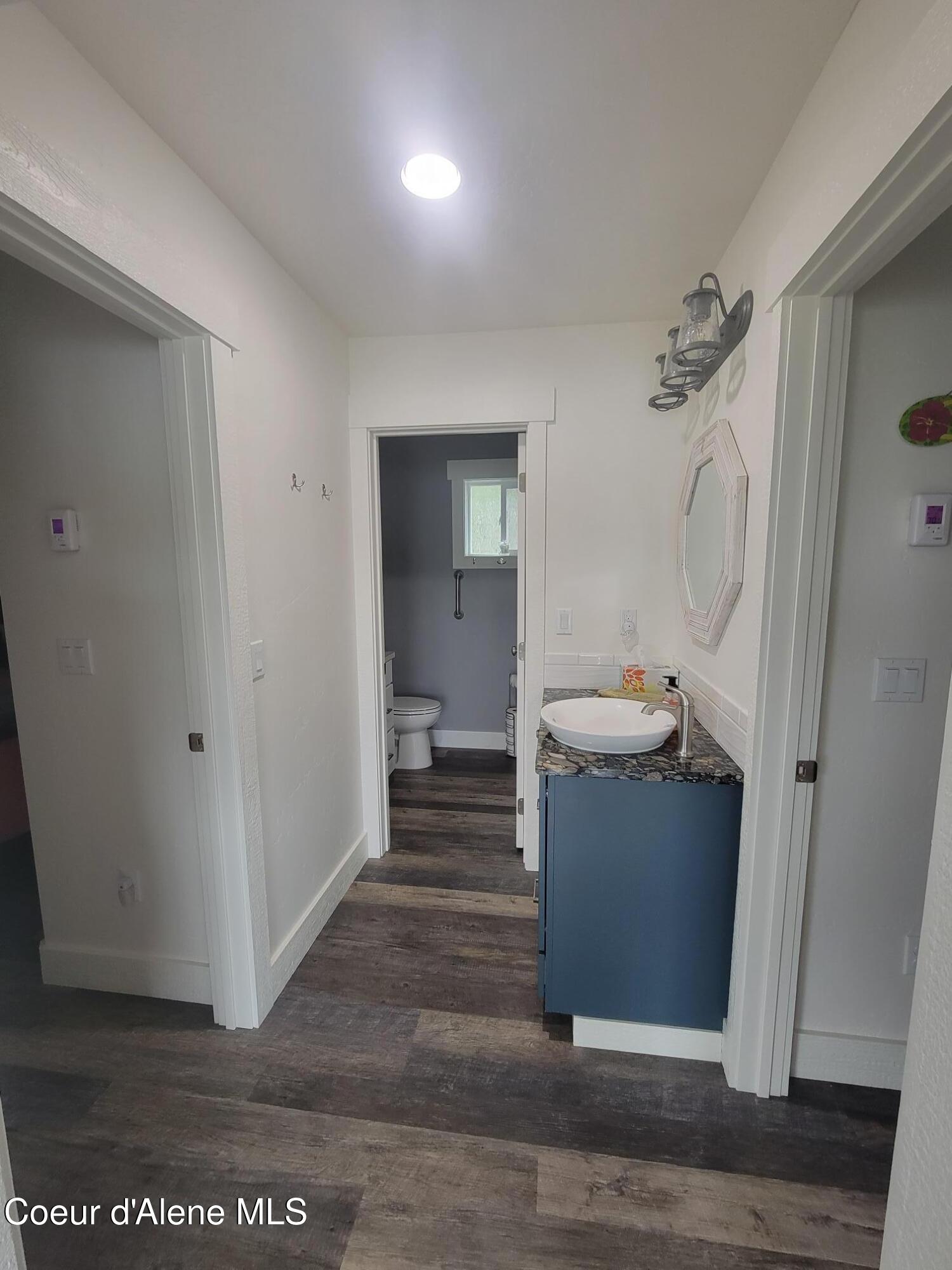 63 Sutton Lane Coolin, ID 83821 - Photo 8 of 40 Extra Sink Area Main Floor