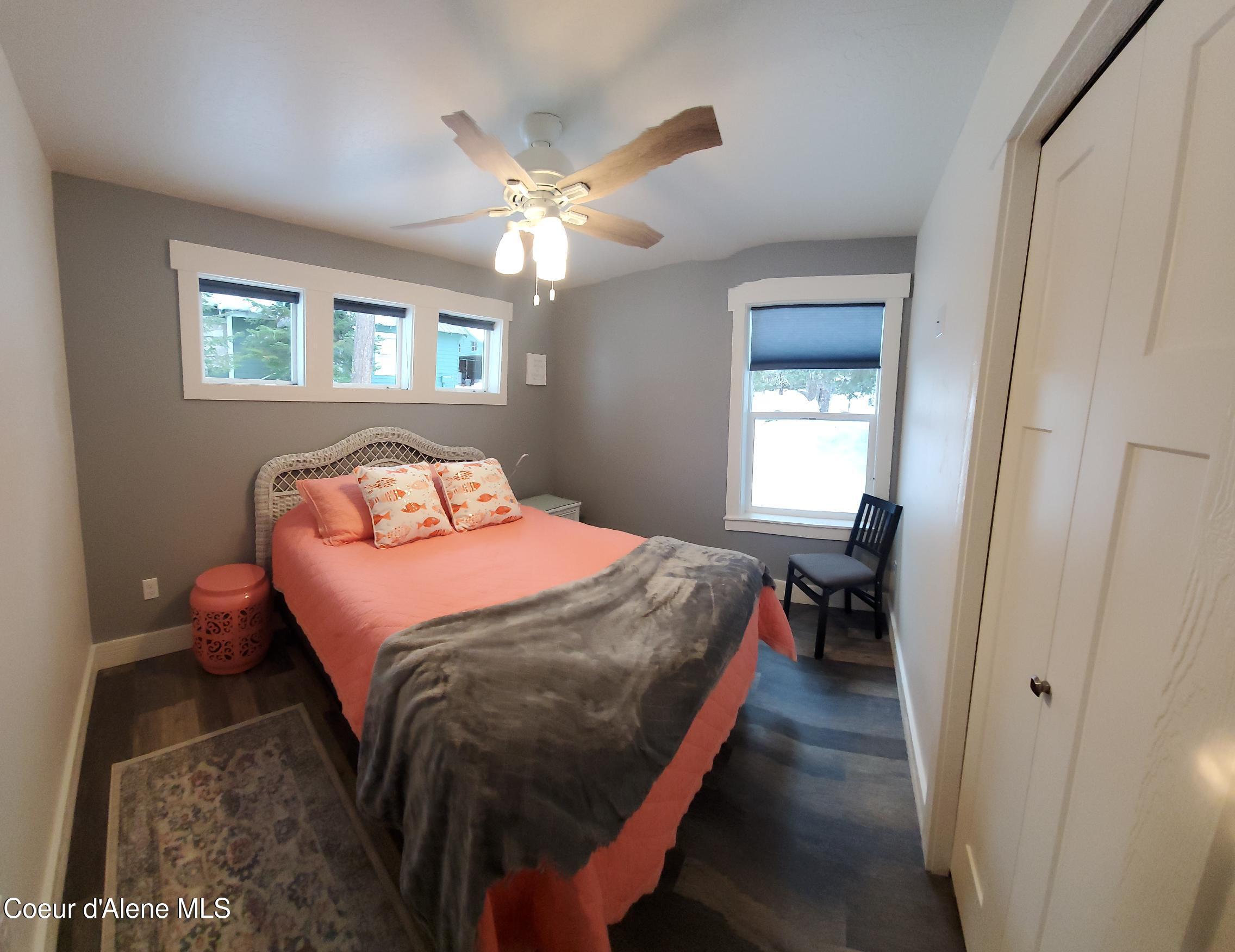 63 Sutton Lane Coolin, ID 83821 - Photo 9 of 40 Coral Queen Room1