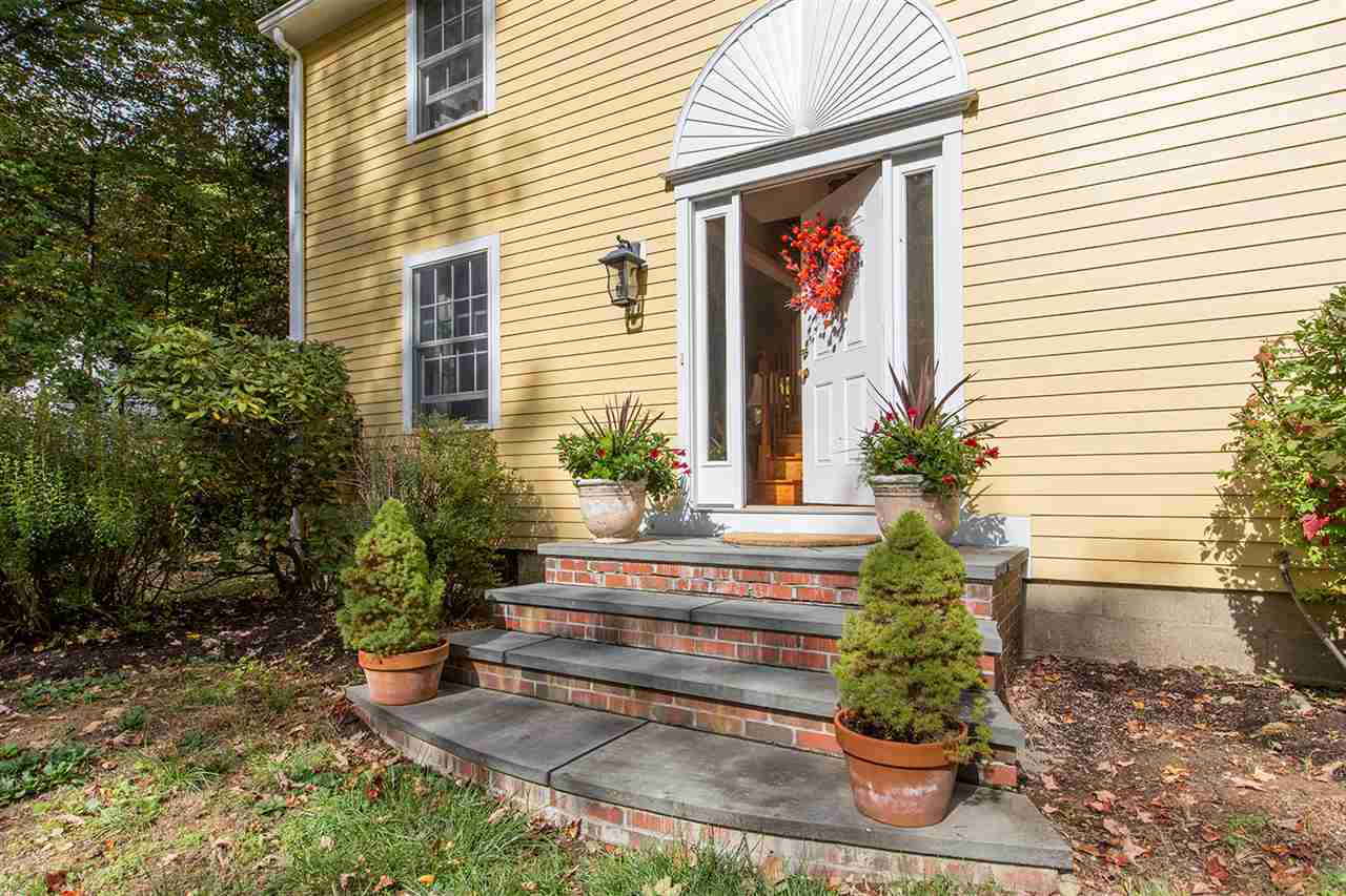 41 Moulton Ridge Road Kensington, NH 03833 - Photo 2 of 40