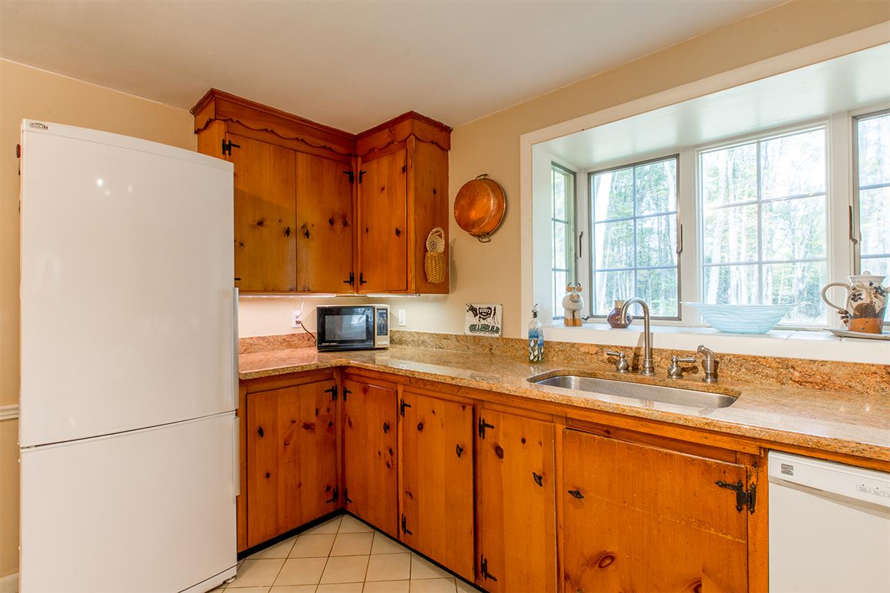 41 Moulton Ridge Road Kensington, NH 03833 - Photo 12 of 40