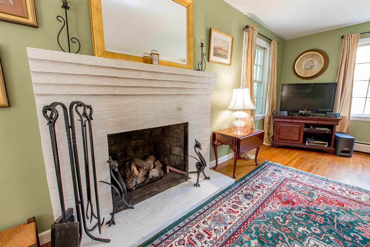 41 Moulton Ridge Road Kensington, NH 03833 - Photo 7 of 40