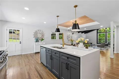 $525,000 | 4599 Somerset Road, Smyrna, GA 30126