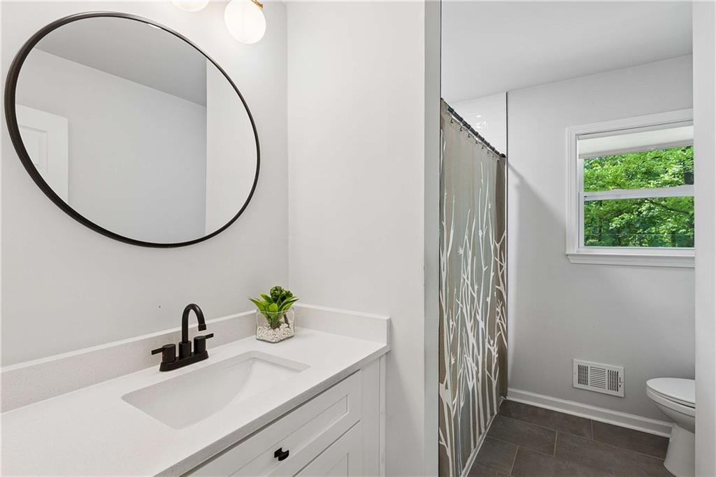 4599 Somerset Road Smyrna, GA 30126 - Photo 33 of 59