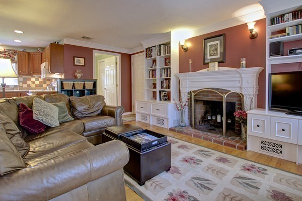 16 Pheasant Run Road Medway, MA 02053 - Photo 10 of 23 Gallery Image 10