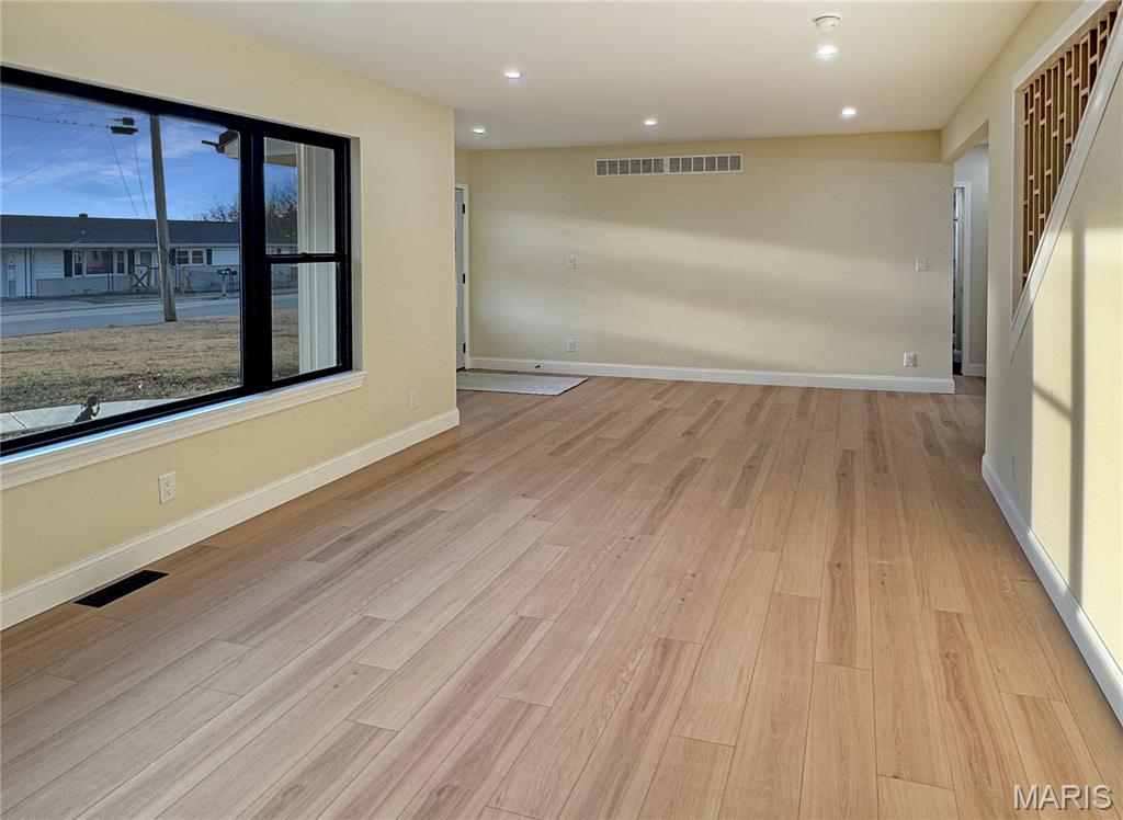 1716 Pottery Road Washington, MO 63090 - Photo 11 of 42