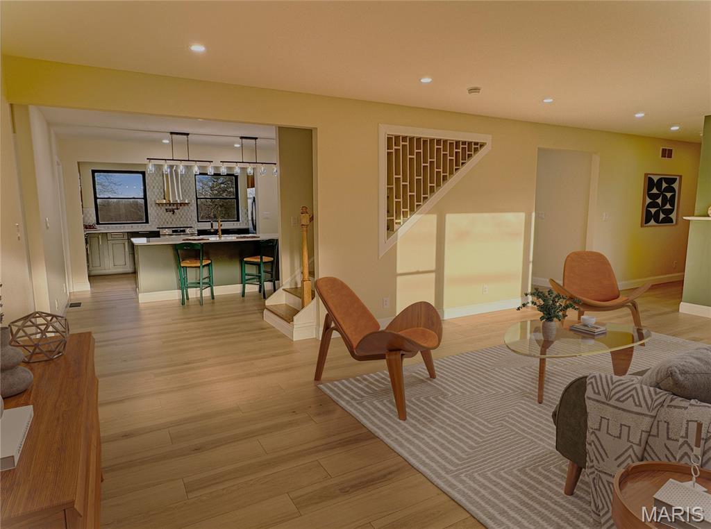 1716 Pottery Road Washington, MO 63090 - Photo 3 of 42