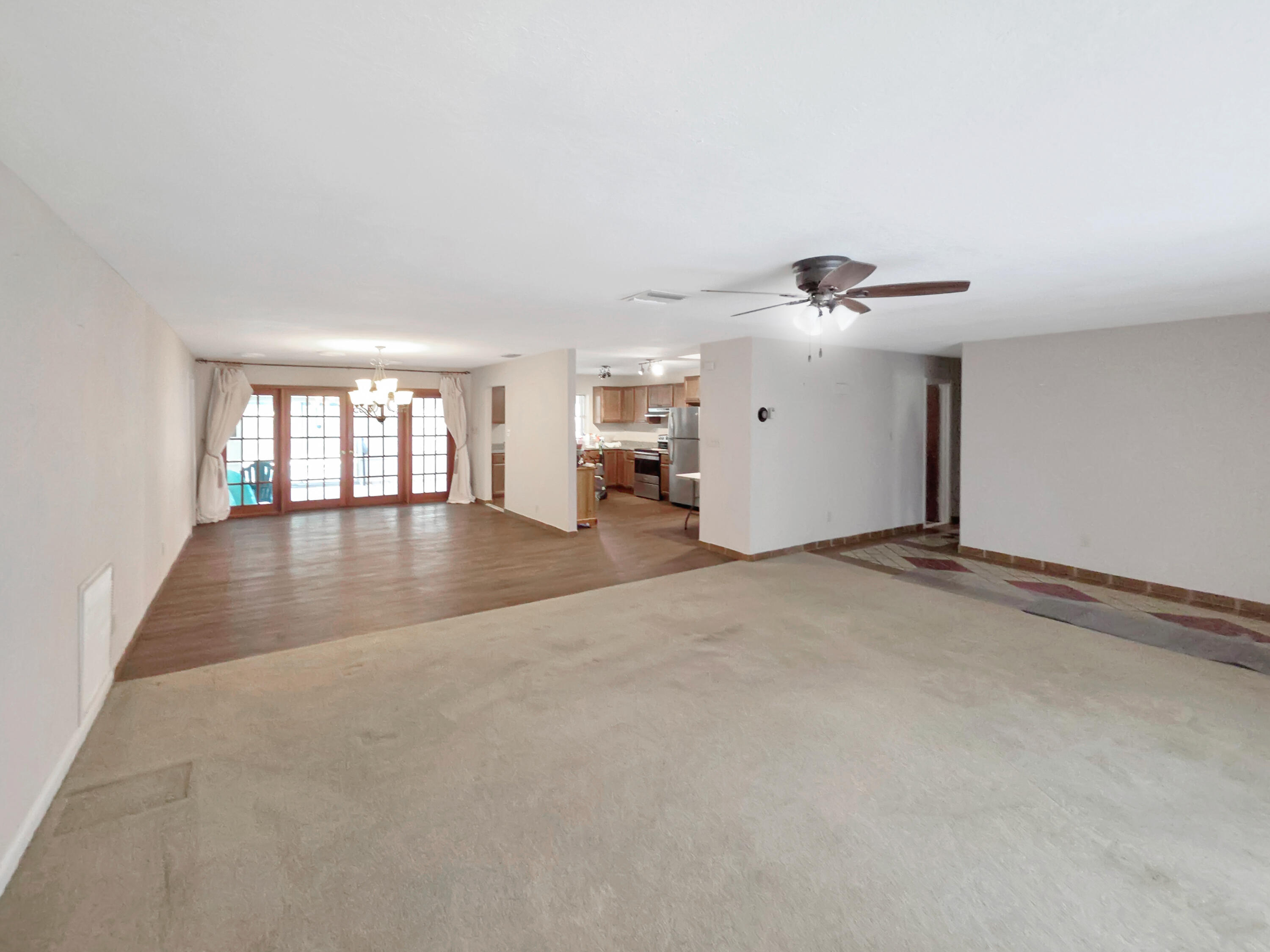 801 West Weatherbee Road Fort Pierce, FL 34982 - Photo 7 of 41 20260720_113117