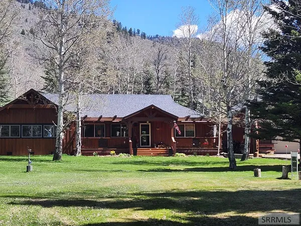 $1,900,000 | 3883-3872 Lake Shore Drive, Island Park, ID 83429