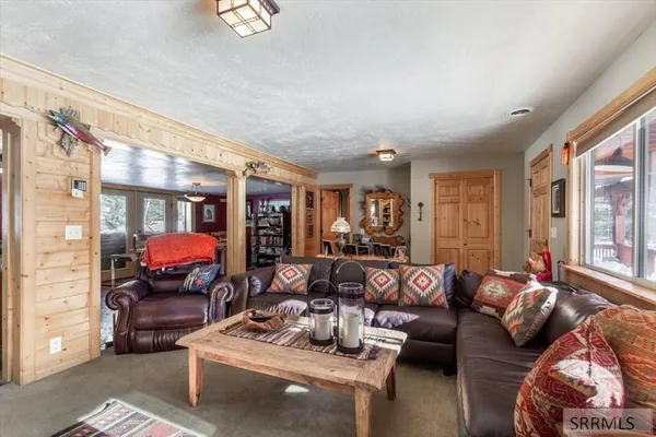 $1,900,000 | 3883-3872 Lake Shore Drive, Island Park, ID 83429