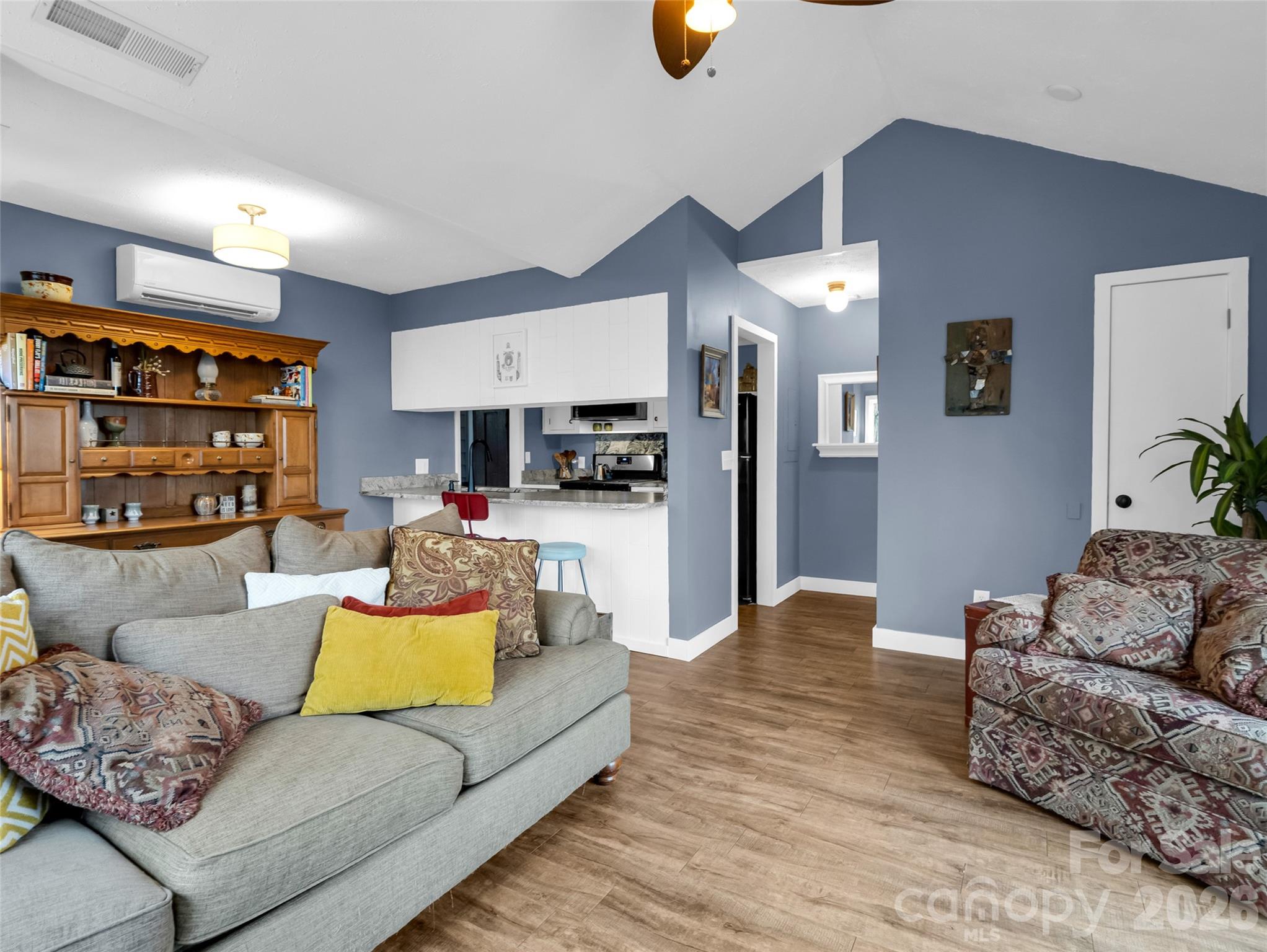 1586 Skyuka Mountain Road Columbus, NC 28722 - Photo 8 of 48