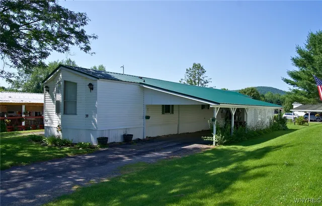 $63,333 | 39 Green Valley Estates, Great Valley, NY 14741